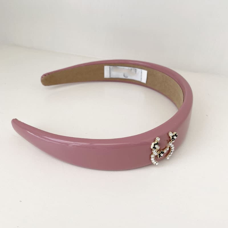 Bandeau en éponge rose à nœud haut, accessoire de cheveux simple et mignon, collection printemps/été 2026.