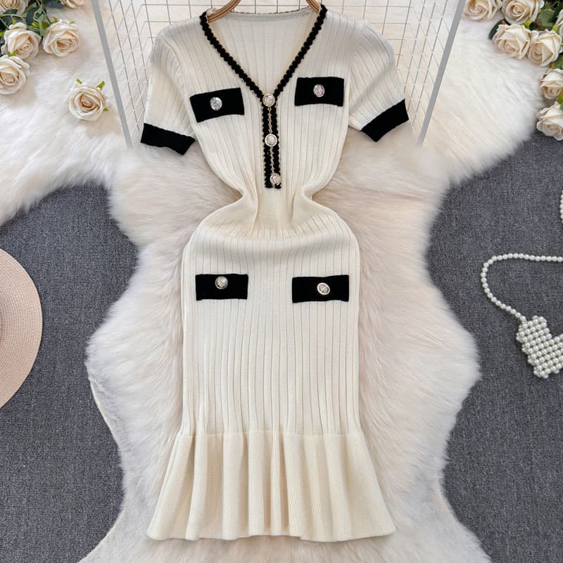Women’s Clothing Temperament Elegant V Neck Fishtail Skirt Female New Waist Slim Design Knitted Dress