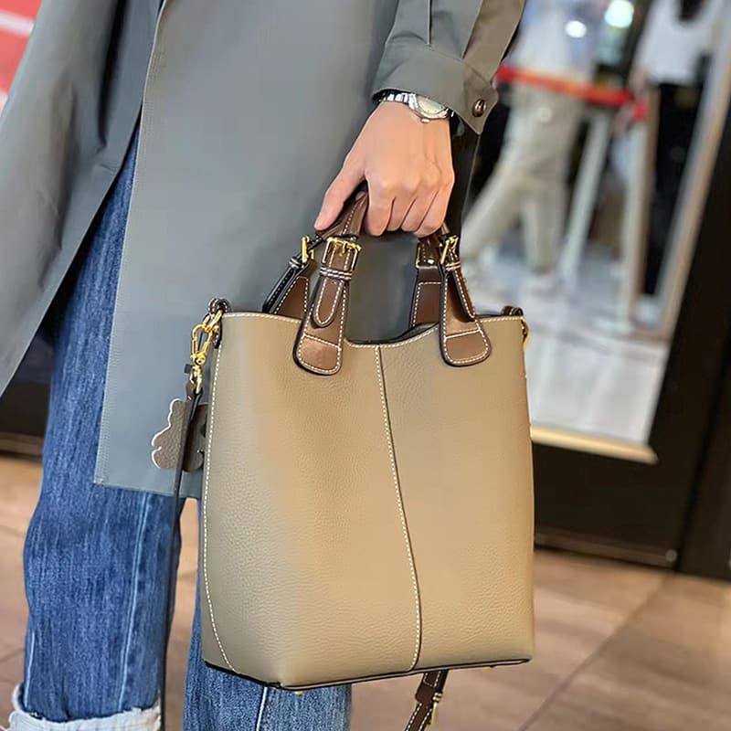 Genuine leather women's bucket 2023 new trend crossbody large capacity b fashionable one shoulder tote commuting