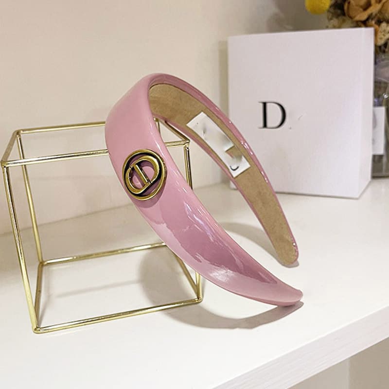 Bandeau en éponge rose à nœud haut, accessoire de cheveux simple et mignon, collection printemps/été 2026.