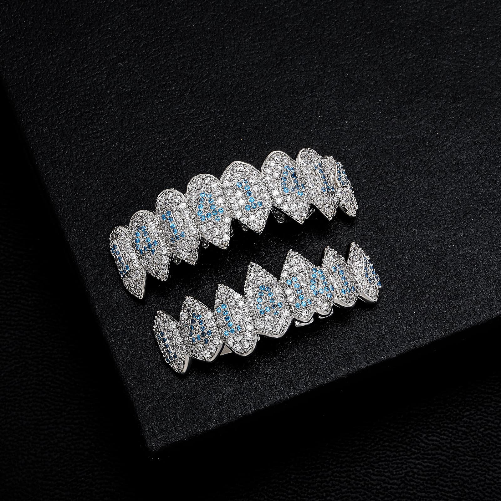 Golden Australia Micro-inlaid Blue Diamond Digital Gold Teeth Eight Teeth Micro-inlaid Zirconium Tapered Braces Halloween Vampire Personalized Denture