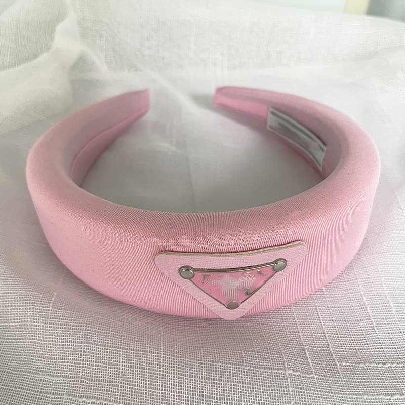Bandeau en éponge rose à nœud haut, accessoire de cheveux simple et mignon, collection printemps/été 2026.