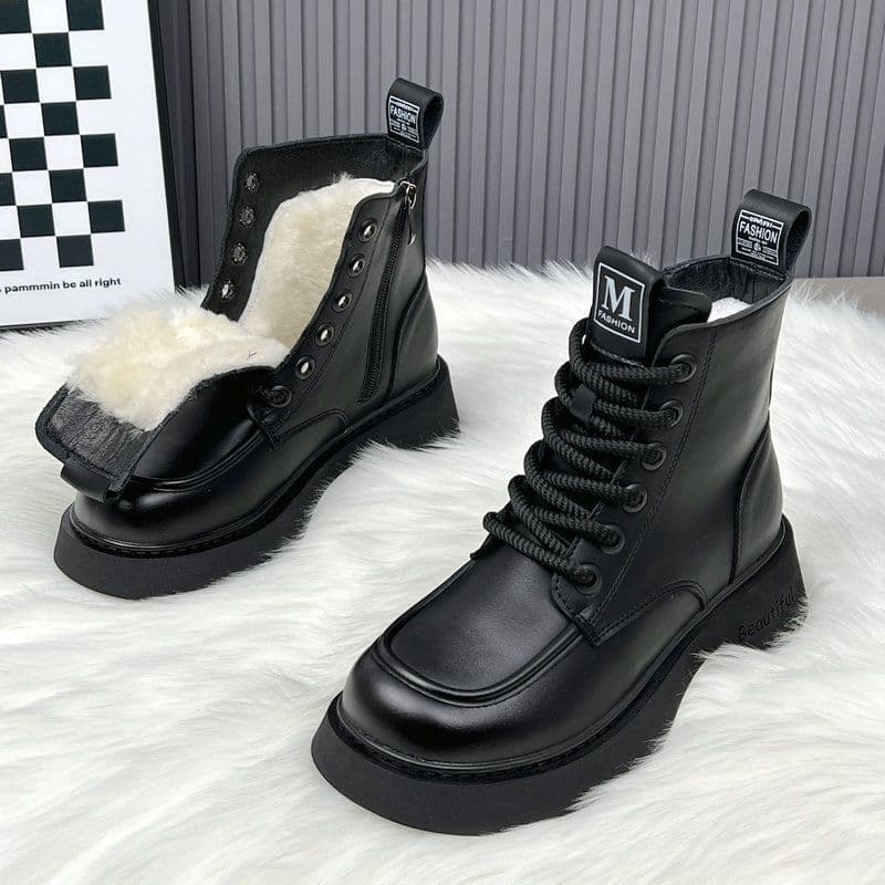 Real Soft Leather Wool Snow Boots Women's One Piece Short Boots Martin Boots Winter Warm Thick Bottom Non Slip Cotton Shoes