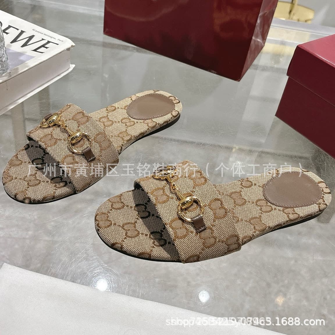 Nouvelle version des sandales GUCCI Horsebit été 2026 à boucle métallique pour femmes - Vente directe