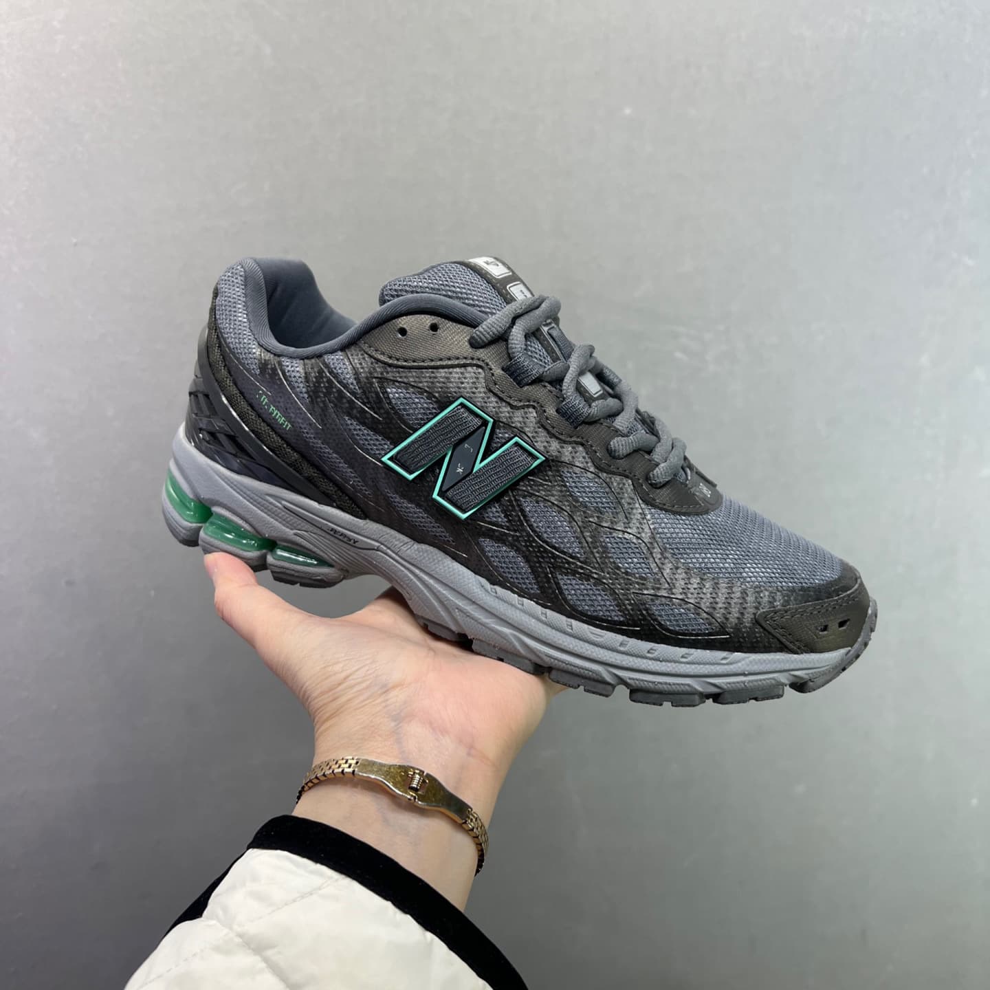 Putian Original Quality, Cross-border NB Retro Running Mesh Respirant Chaussures de Sport Décontractées, Mode et Polyvalentes