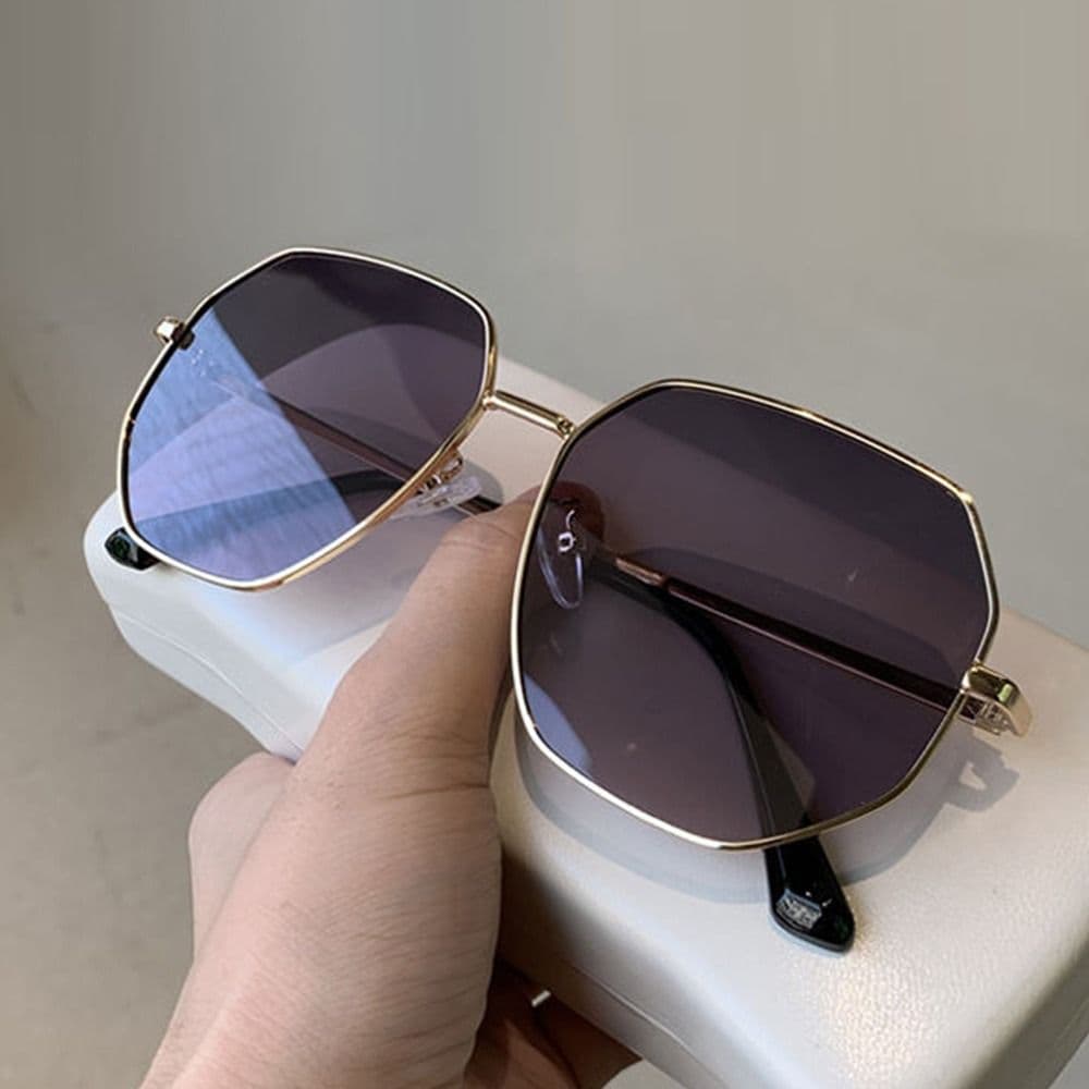 New Arrivals UV400 Protection Hexagon Sunglasses Retro Metal Frame Polygon Shades Eyewear Beach/Travel/Streetwear