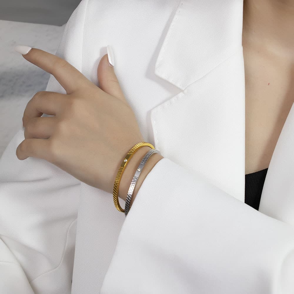 Women's Jewelry 18K Gold Plated Stainless Steel Bangle Bracelet With Zirconia CNC Minimalist Striped Design Light Luxury Stackable For Everyday Wear