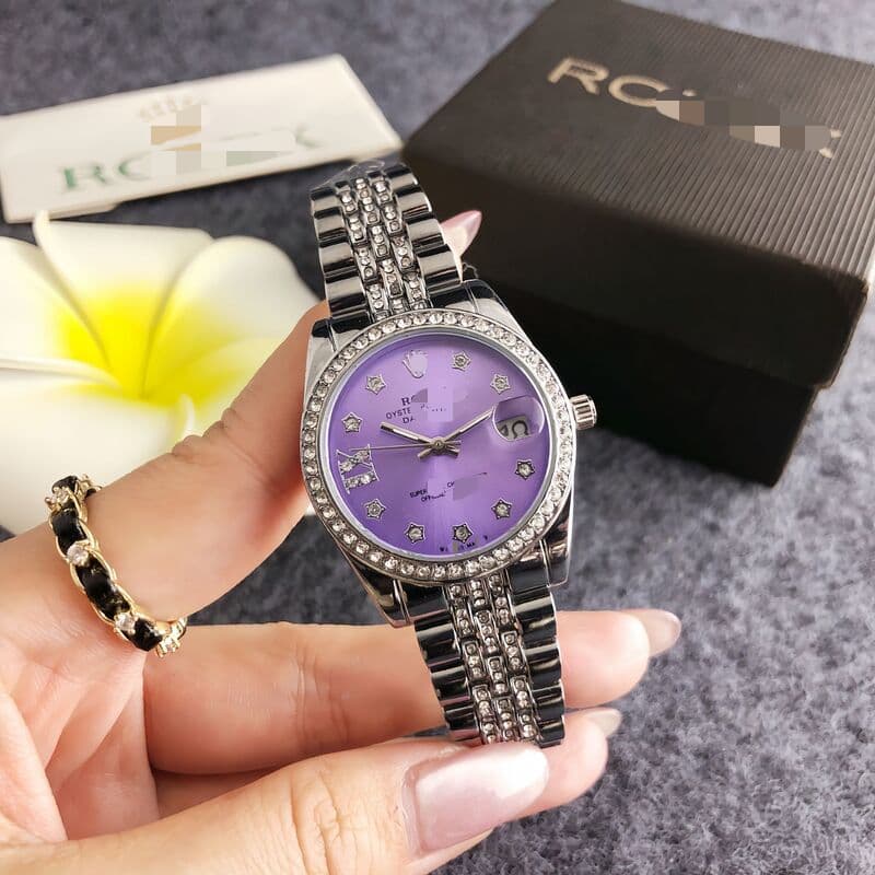 【Avec boîte】Montre femme style coréen business tendance, cadran rond orné de strass, bracelet en acier