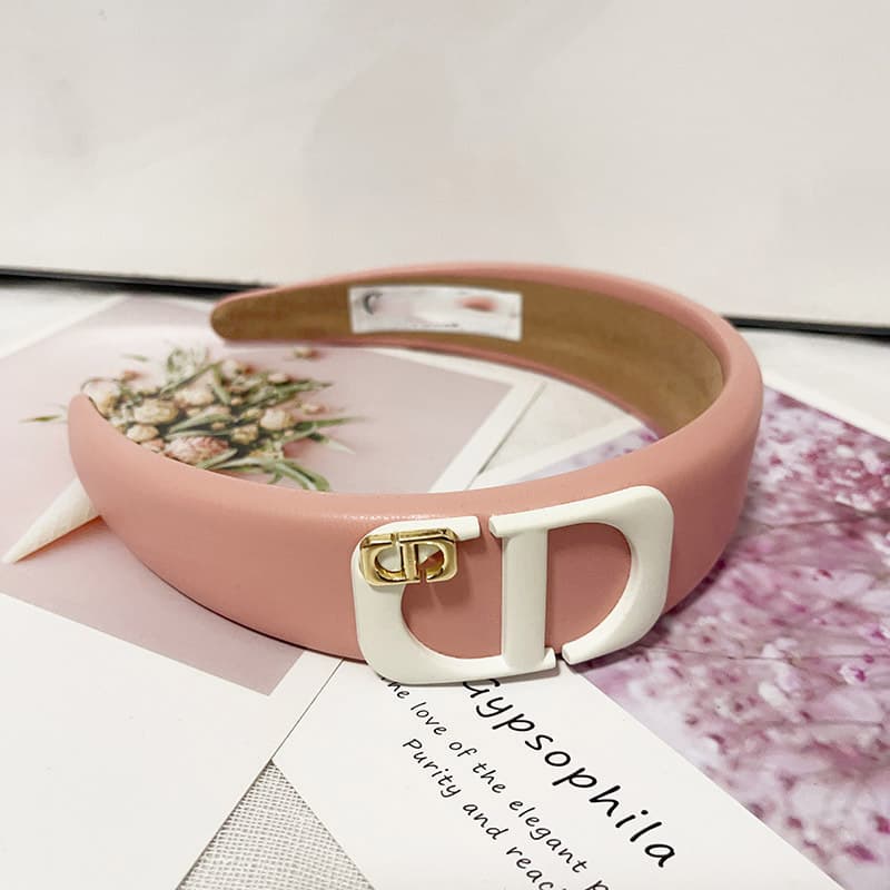 Bandeau en éponge rose à nœud haut, accessoire de cheveux simple et mignon, collection printemps/été 2026.