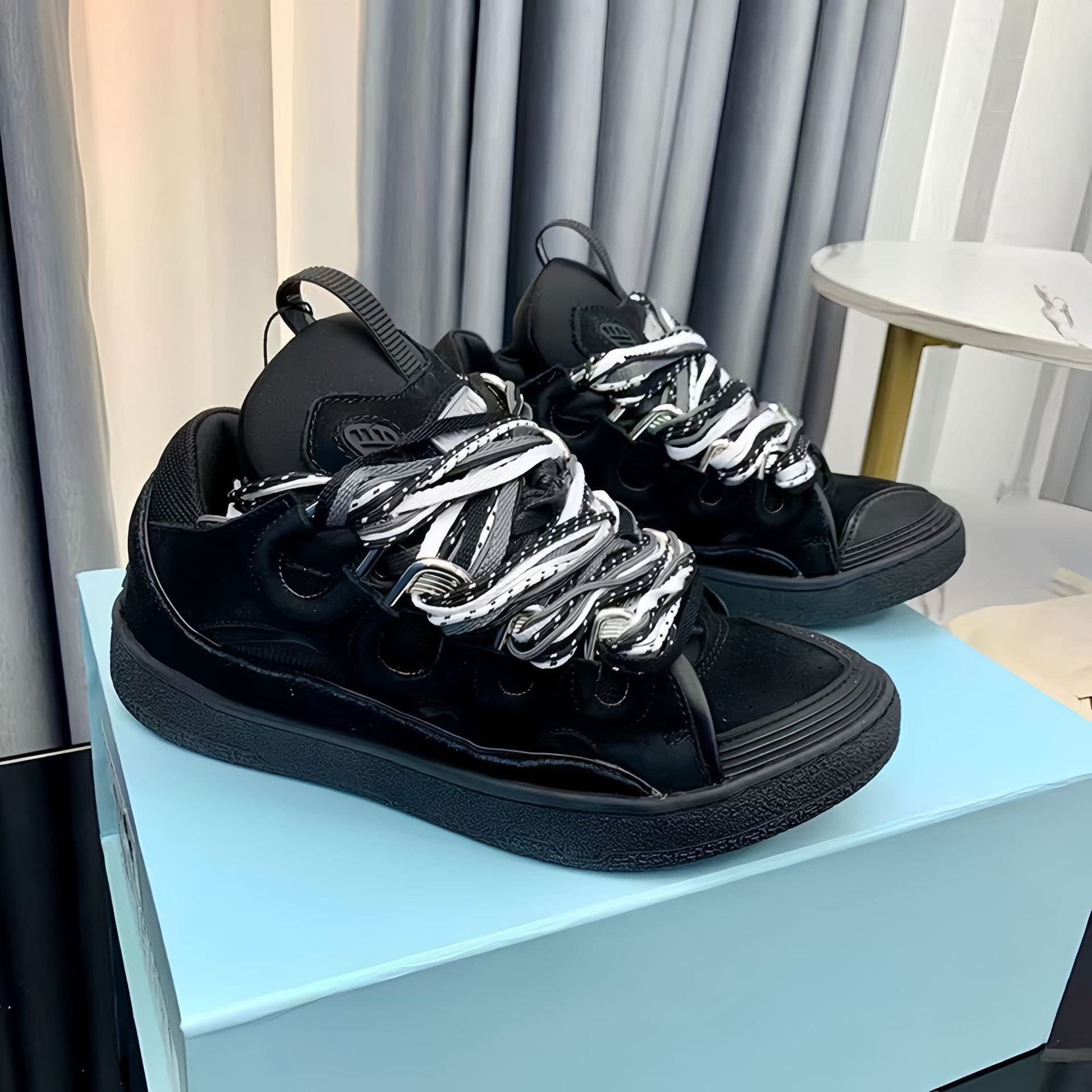 Nouvelles chaussures de sport décontractées CURB pour hommes et femmes, en cuir patchwork à lacets, style cross-frontalier. Nouvelles chaussures d