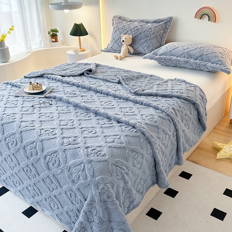 Pure Color Clover Tuff Fleece Blanket Coral Fleece Blanket Nap Blanket Sofa Blanket Gift Air Conditioning Blanket