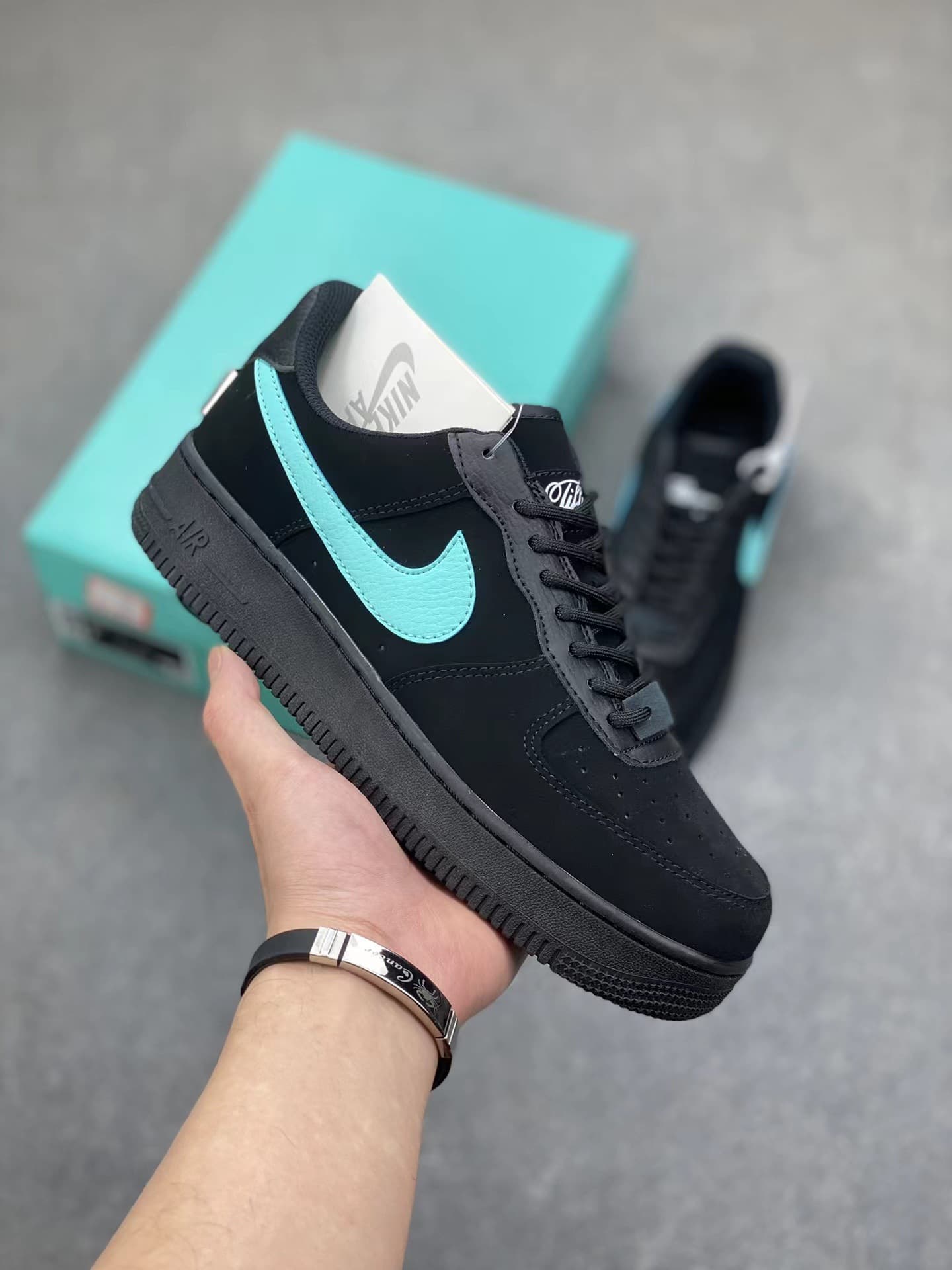 Chaussures décontractées polyvalentes Air New 1 Low respirantes noires et blanches pour couple