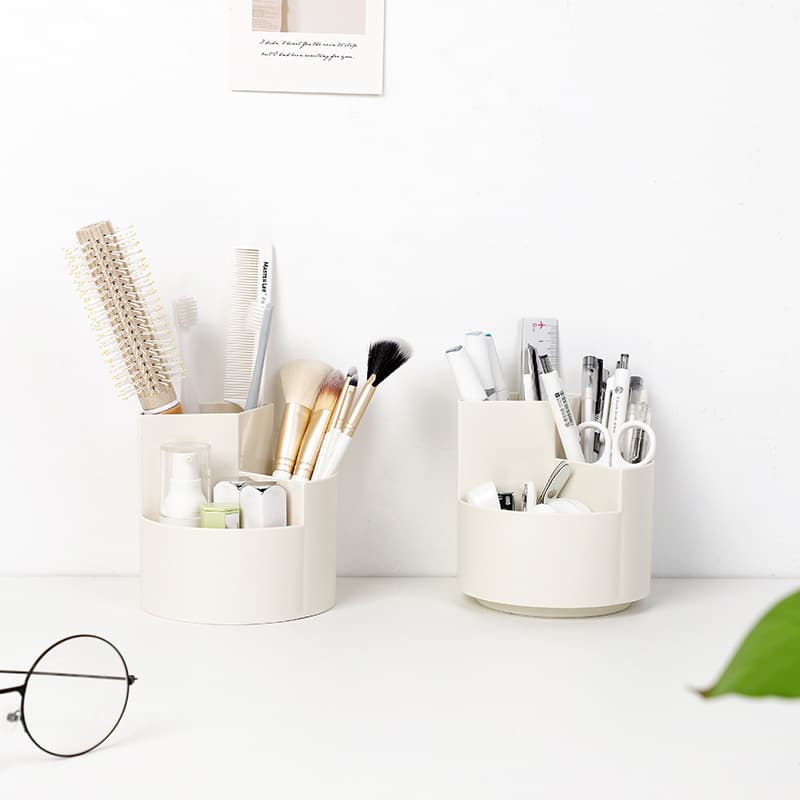 Unisex rotating pen holder, student dormitory desktop large capacity stationery storage box pen barrel