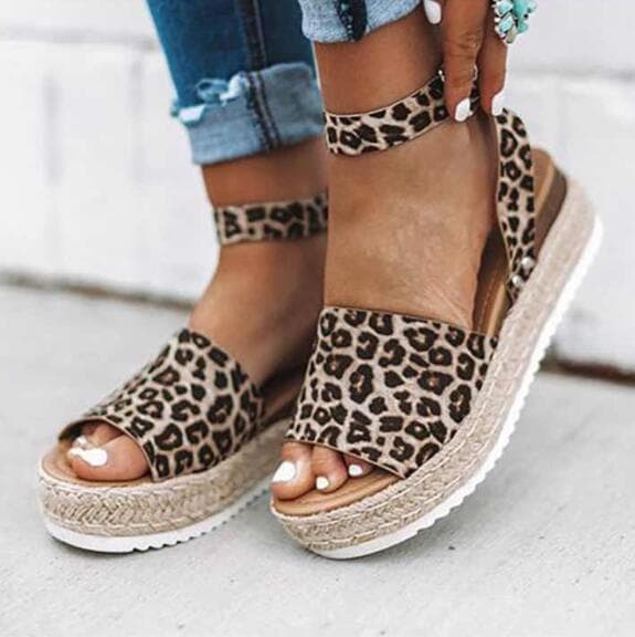 large size new buckle fish mouth sandals women's thick bottom sandals Roman shoes platform shoes