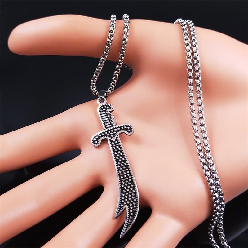 Ready Stock Muslim Islam Knife Necklace Stainless Steel Imam Ali Zulfiqar Sword Arabic Pendant Necklaces Islamic Jewlry colliers