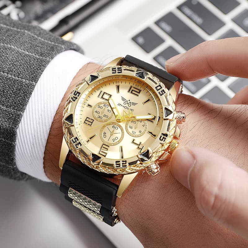 New men's watch large dial Three-eye elegant business casual quartz watch fashion cool Men's Watch