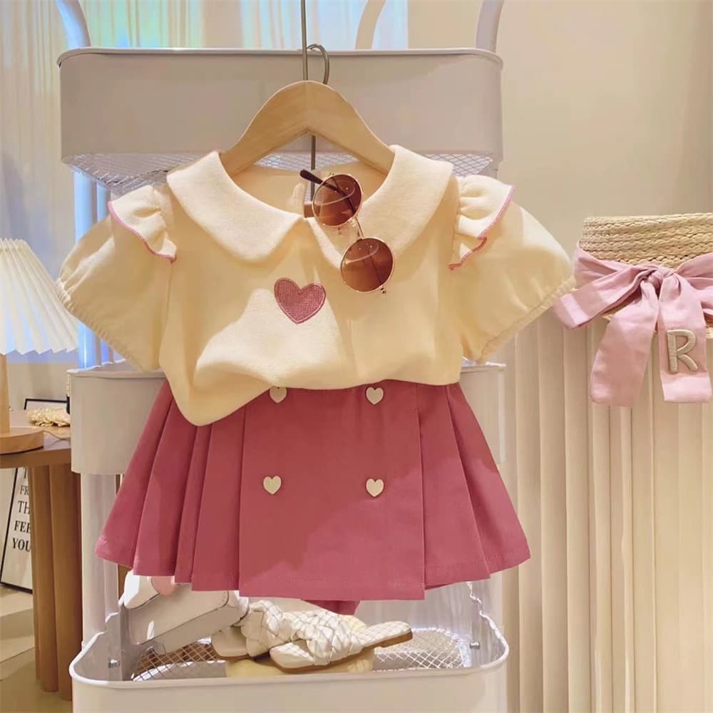 Mother & Kids 2024 New Summer Girls Suit Cute Love Embroidered Short Sleeves Plus Shorts Two-piece Suit