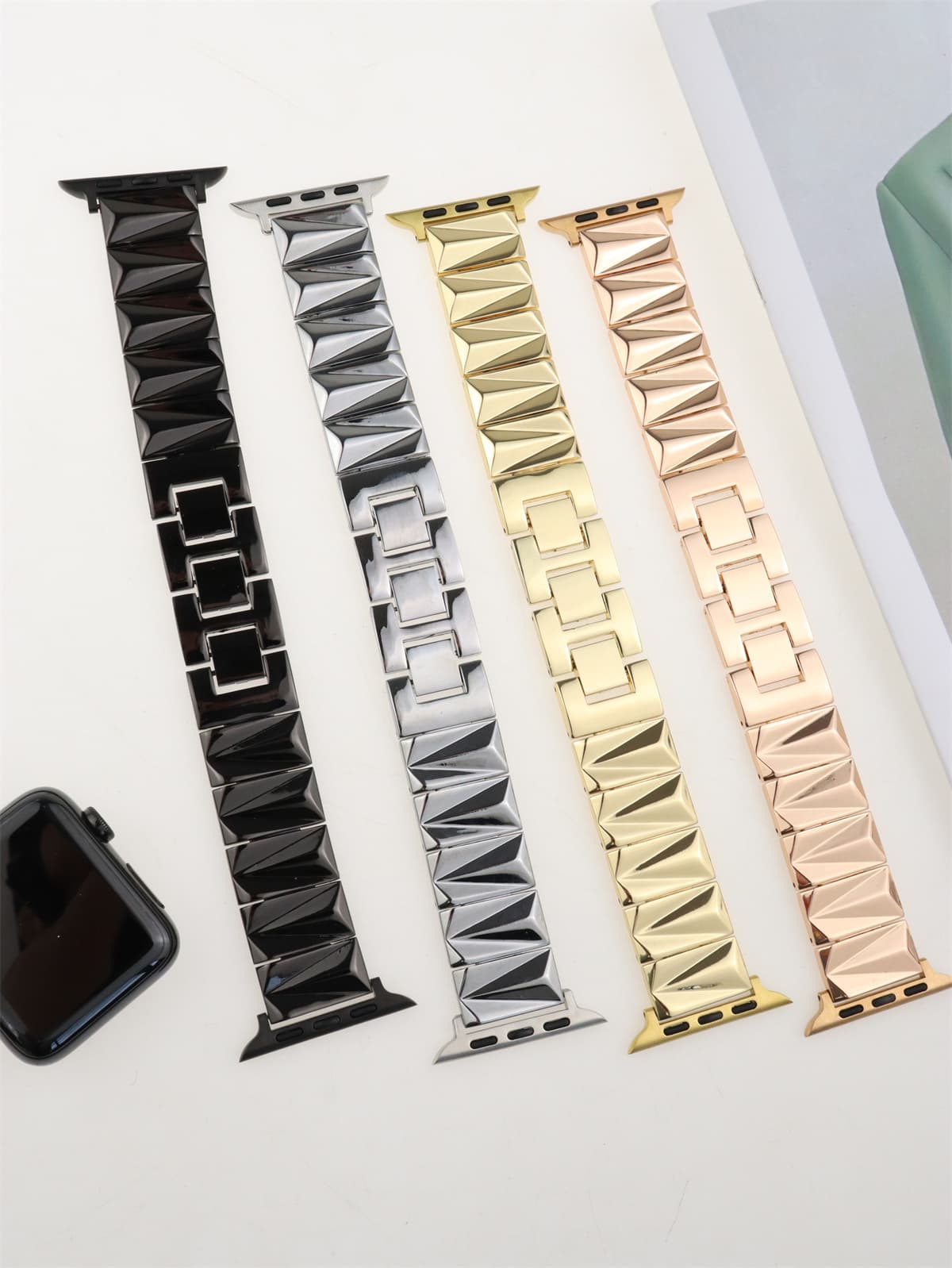 Watch Band For iwatch 42/44/45/49mm 38/40/41mm Metal Fashion Watch Strap for Watch Series Ultra2 Se 9/8/7/6/5/4/3/2/1