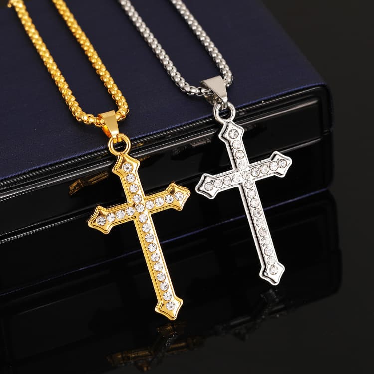Necklaces Diamond Studded Gold Cross Pendant Necklace, Fashionable And Simple, Non Fading Sweater Chain, Men's Clothing Gift