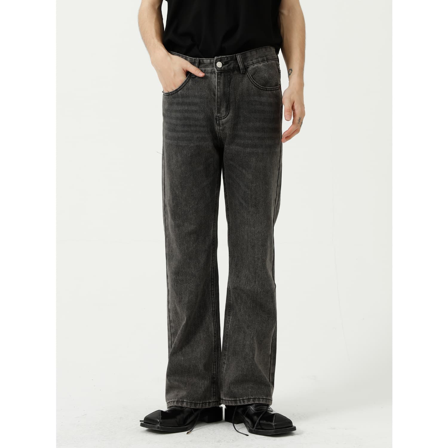 Men's Clothing Four Seasons New Arrivals Trendy Personality Straight Tube Micro Flare Solid Color Jeans For Men
