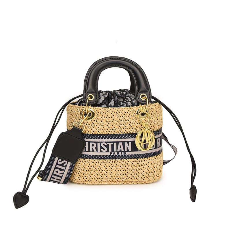 2025 Nouvelle paille tissée avec une apparence élevée, une texture avancée, un sac à main polyvalent à la mode, polyvalent, loisir et