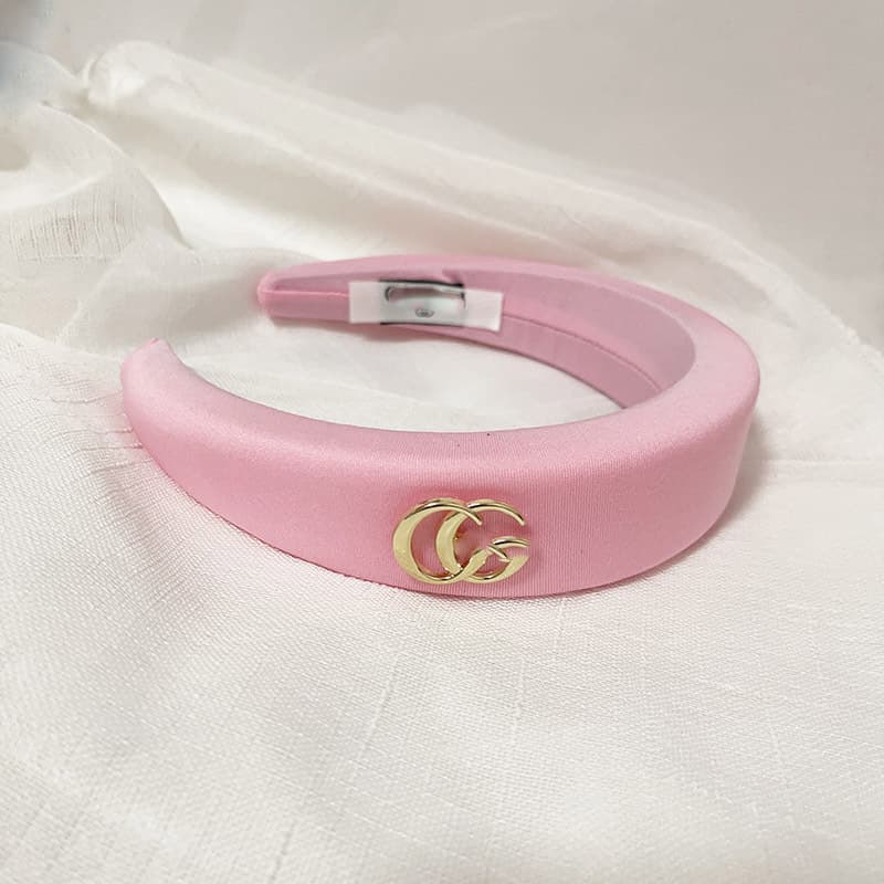 Bandeau en éponge rose à nœud haut, accessoire de cheveux simple et mignon, collection printemps/été 2026.