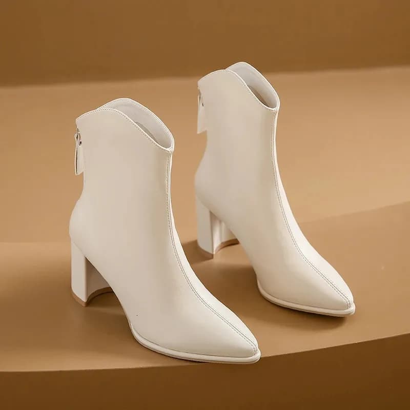 Winter womens Pionted toe platform Womens zipper high heels Modern boots Outdoor daily solid color short tube shoes