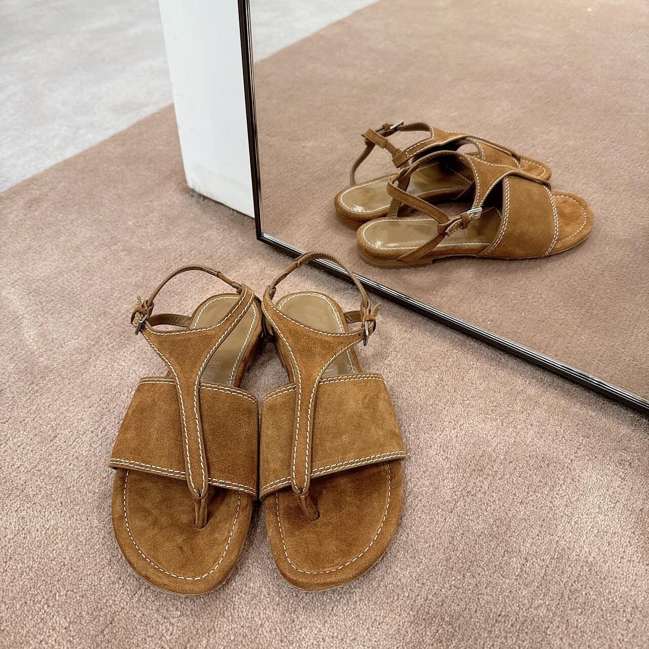 2024 new summer suede clip-toe flat Roman sandals for women genuine leather retro versatile back strap sandals