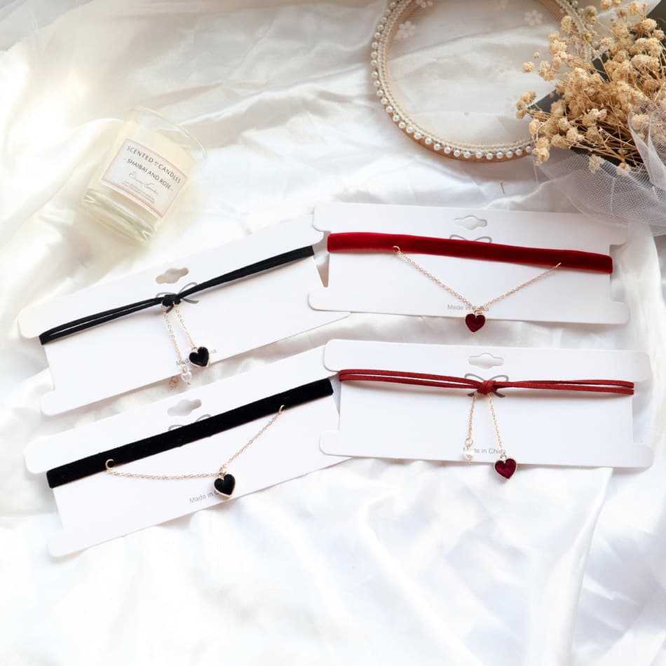 Fashion Red & Black Sexy Veet Heart Choker for Women Neck Clavicle Necklace Lady Jewelry Accessories Girl Gift Lace Gothic