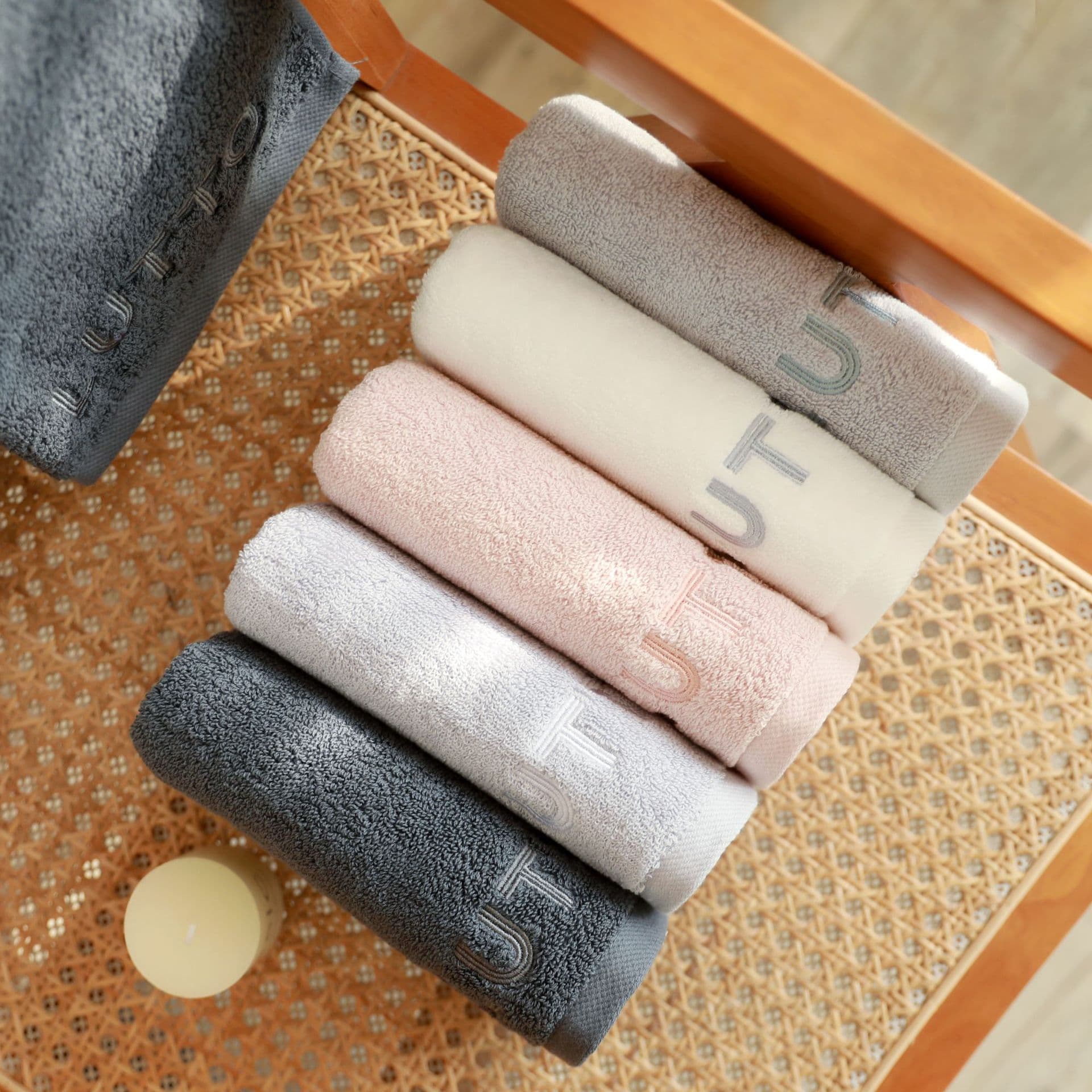 Premium A-Class 100% Cotton Face Towel - Luxury Soft & Super Absorbent For Adults Ideal For Home Use & Corporate Gifts​