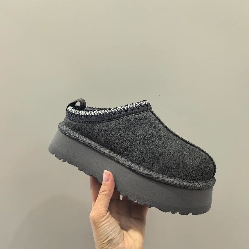 Bottes de neige ethniques à semelles épaisses, chaussures d'hiver à hauteur croissante, chaussures en coton épais à bout fermé, 2025