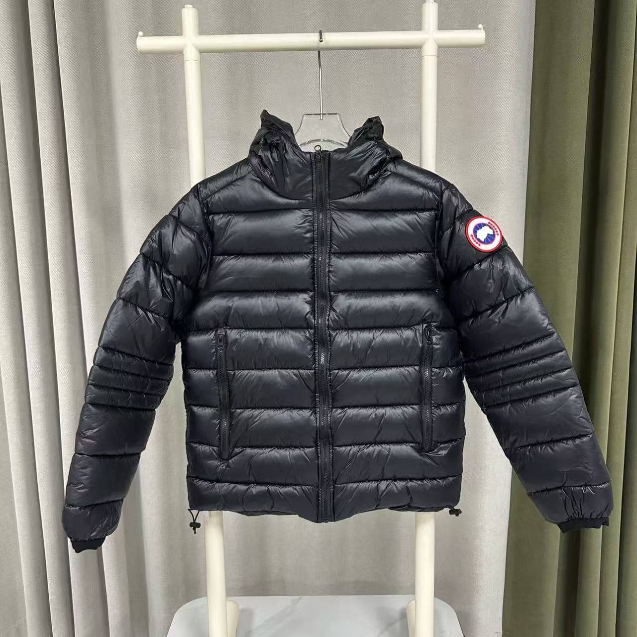 Veste unisexe en coton à capuche avec logo et couleur unie