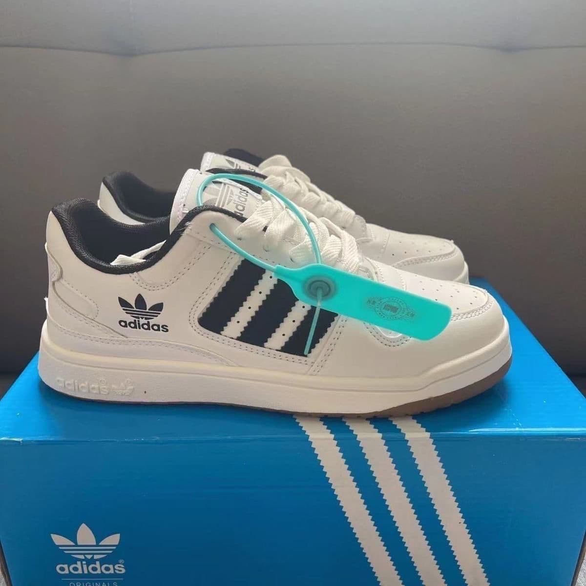 Chaussures de sport décontractées à coupe basse, blanches et bleues, originales et pures, pour couple, respirantes, polyvalentes et tendance