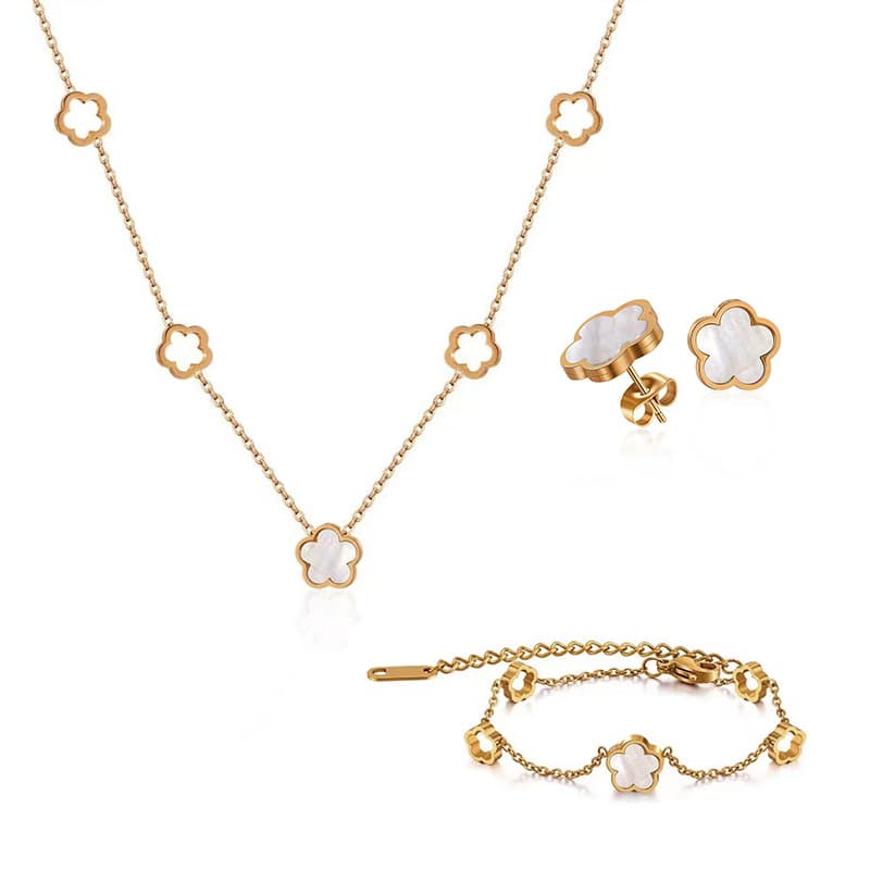 Women’s Jewelry Fashionable And Light Luxury White Shell Five Leaf Flower Titanium Steel Necklace Sweet Design Versatile Trend White Clavicle Chain