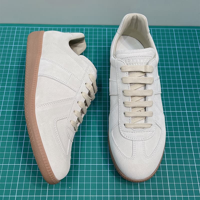 Chaussures d'entraînement Margiela Couple MM6, en cuir de vachette pleine fleur, résistantes à l'usure, antidérapantes et confortables. Baskets d