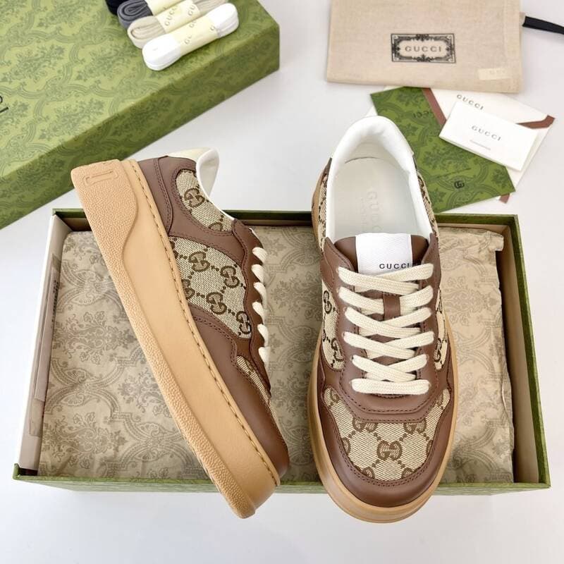 Baskets GUCCI New 2026 monogrammées, rehaussantes, à semelle épaisse, en cuir véritable