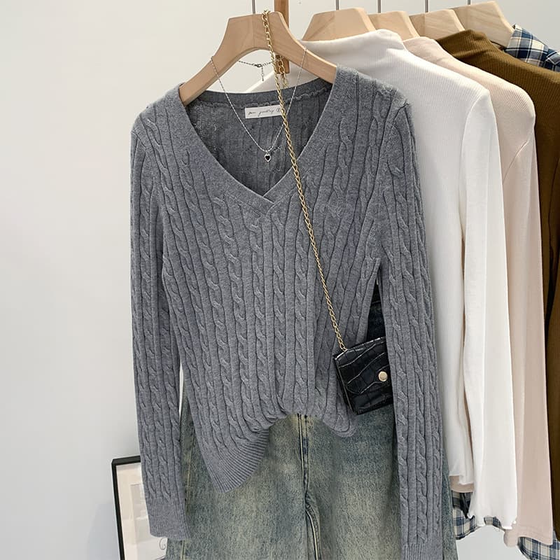 V-Neck Cable Knit Sweater – Women’s Oversized Long-Sleeve Cotton Blend, Effortless Korean-Inspired Layering Piece
