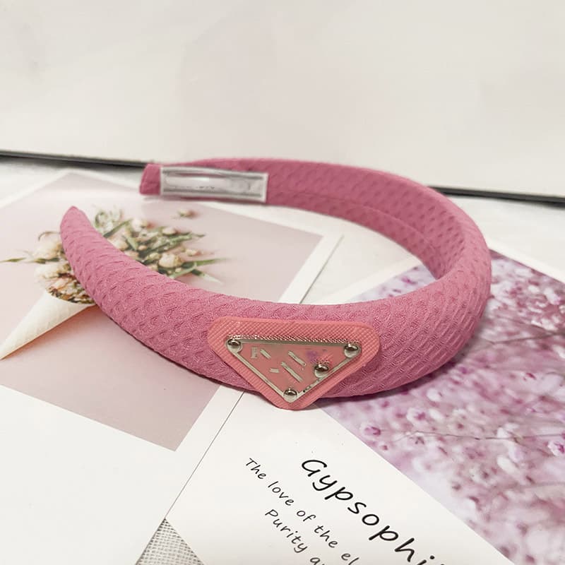 Bandeau en éponge rose à nœud haut, accessoire de cheveux simple et mignon, collection printemps/été 2026.
