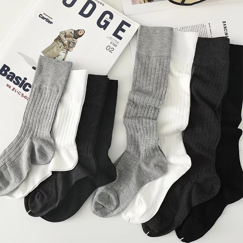 Chaussettes mi-mollet en coton respirantes et tendance pour le printemps et l'été