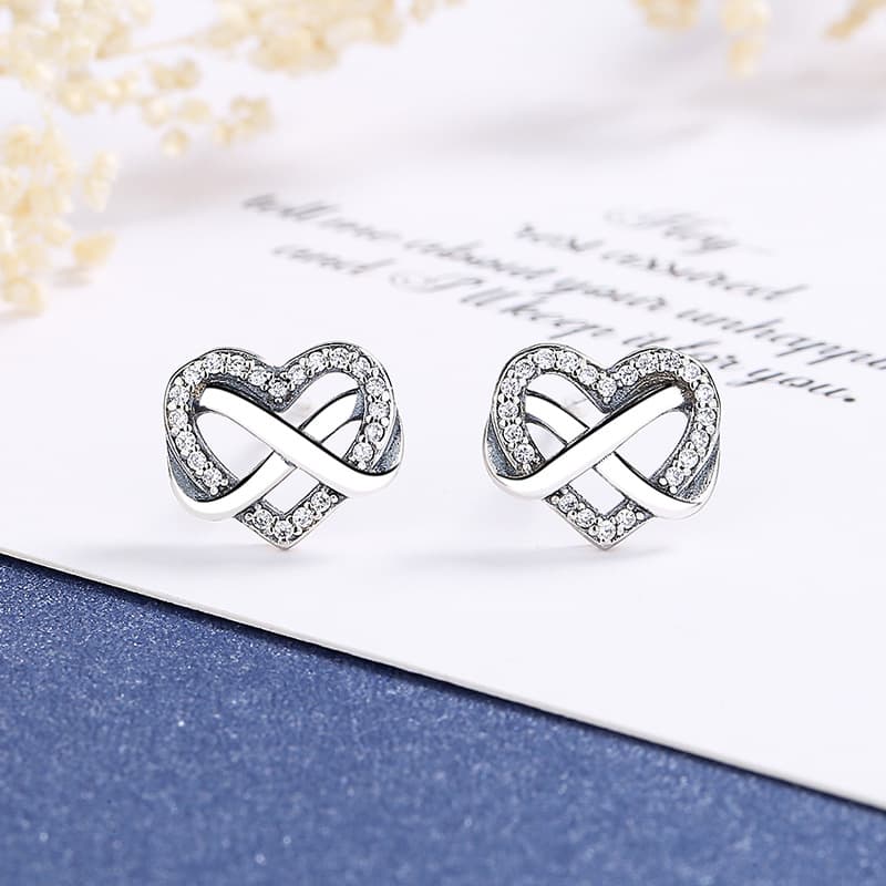 New Silver Plated Shining Eternal Knot Heart Earrings Fashionable Light Luxury Heart Shaped Hollow Intertwined Love Earrings Earrings