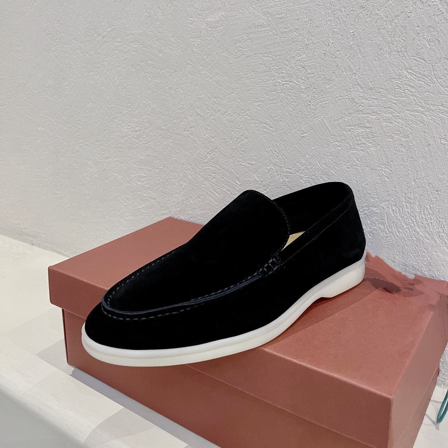 Chaussures en stock chez Whaleup ! Mocassins LP originaux Y Foreign Trade, chaussures plates décontractées en daim pour hommes !