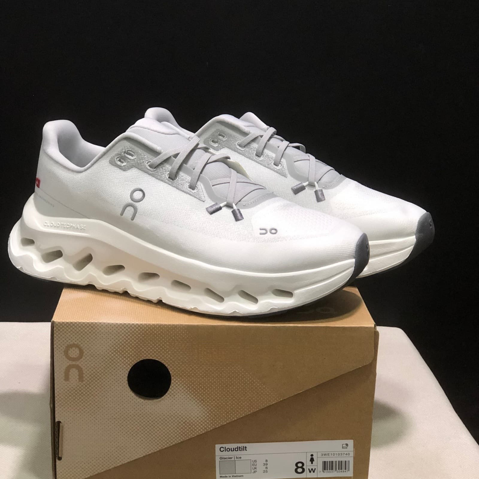 Nouveauté en matière de commerce transfrontalier : chaussures de sport Cloudtilt pour couples (hommes et femmes), légères et amortissantes.