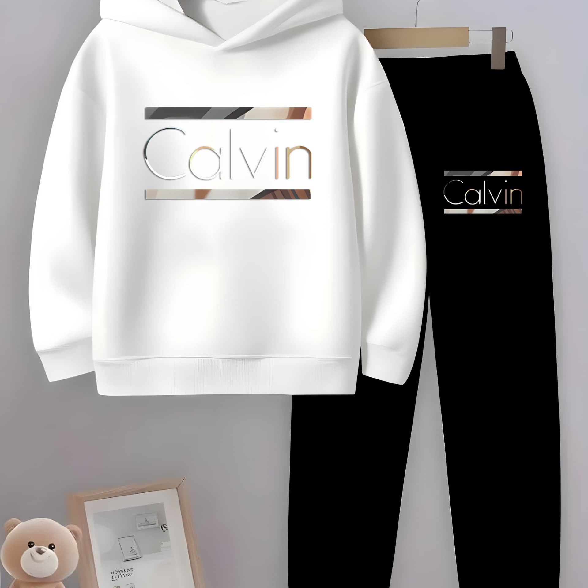 Ensemble décontracté garçon - Sweat à capuche blanc classique et pantalon de jogging 2 pièces avec imprimé CALVIN | Mélange de polyester doux