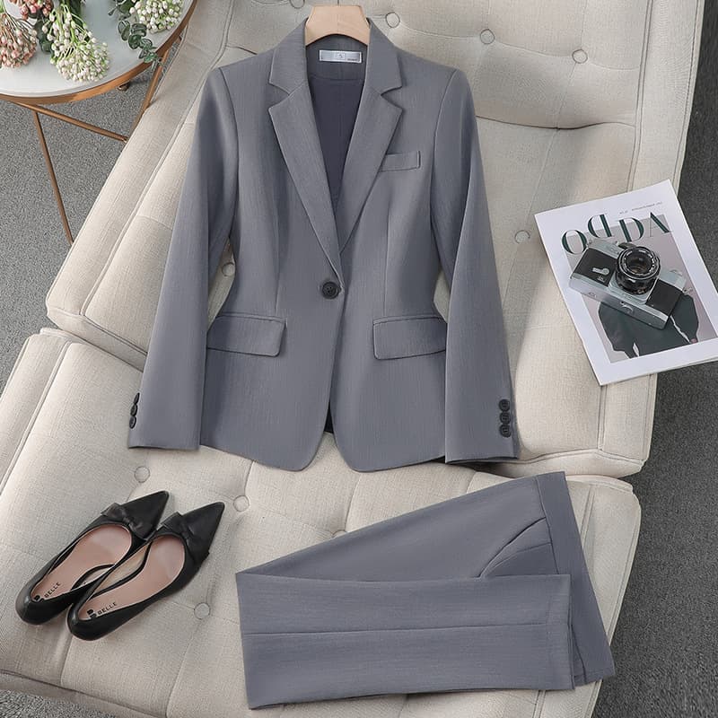 Elegant Gray Women's Suit Set – Professional Blazer & Pants For Office, Interviews & Formal Occasions (S-4XL, Classic Fit)