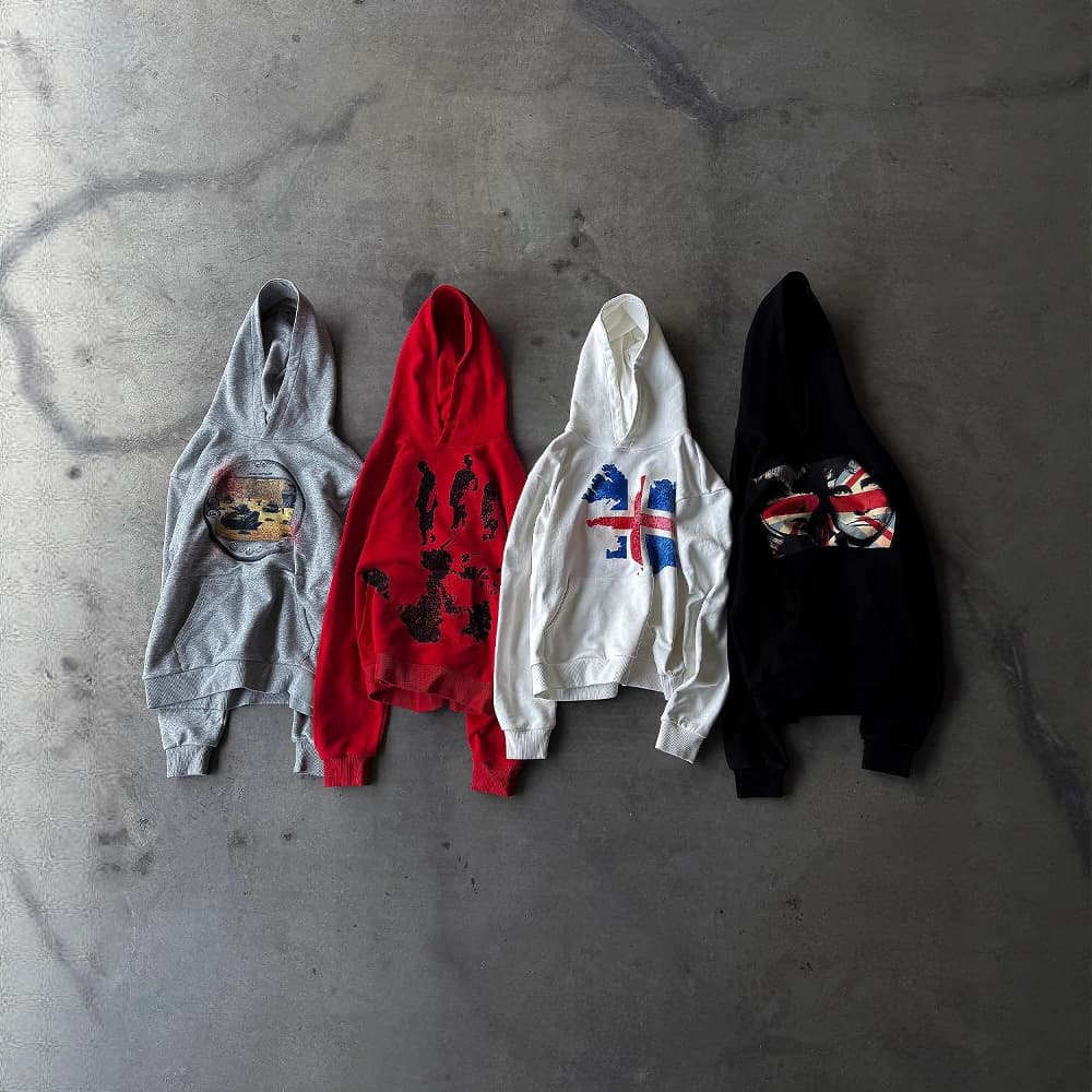 ​​"Men's Y2K Retro Print Hoodie - Oversized Streetwear Pullover With Dark Graphic, Long Sleeve Unisex Sweater"​​