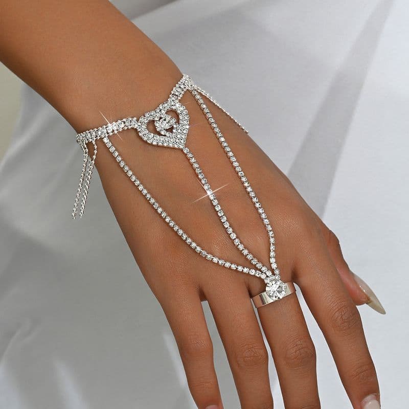 Super Sparkg Dia Inlaid Butterfly French Light High-end Temperament Bracelet Ring Integrated Fashion
