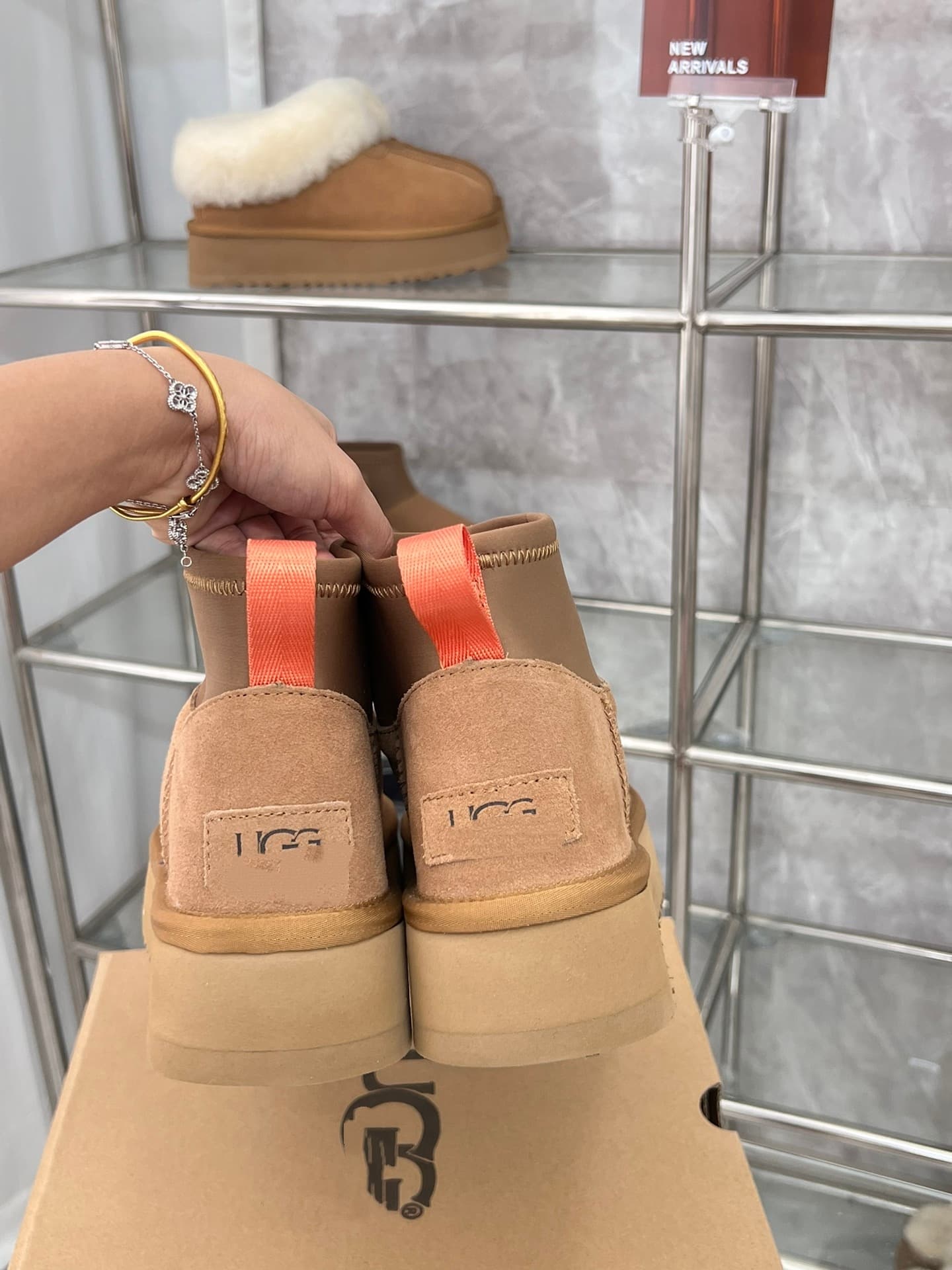 Bottes de combat pour femmes à talons bas WinterBooties