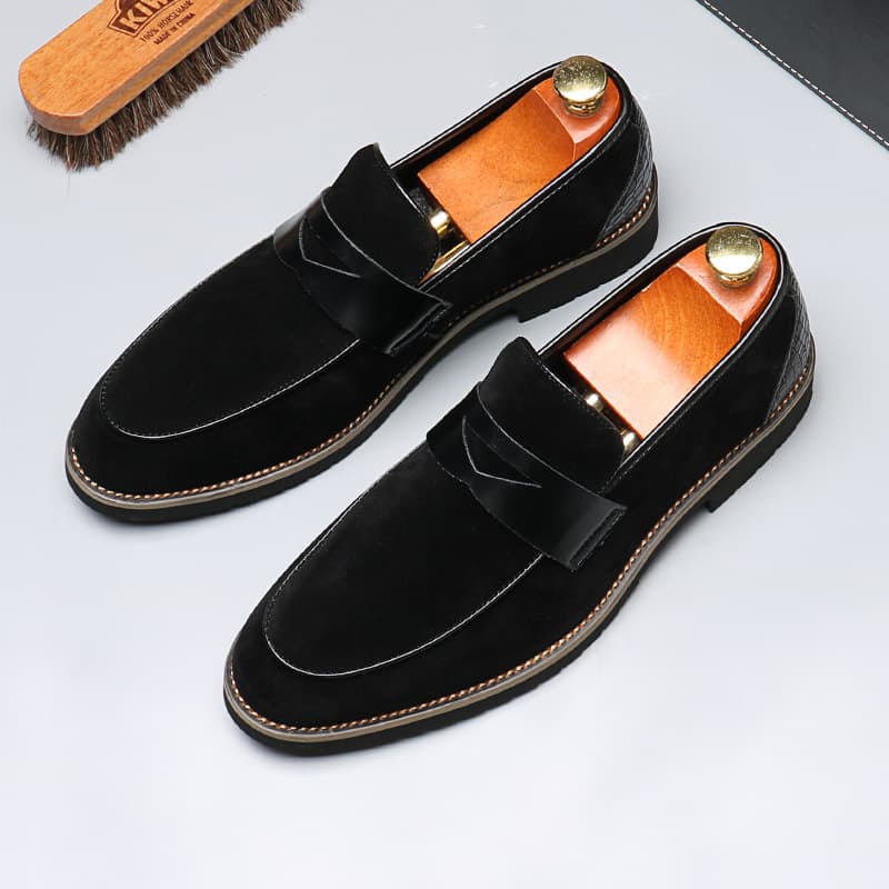 Loafers men's slip-on loafers large size casual men's small leather shoes
