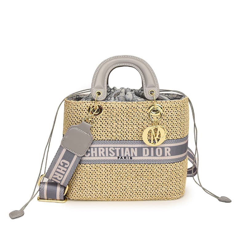 2025 Nouvelle paille tissée avec une apparence élevée, une texture avancée, un sac à main polyvalent à la mode, polyvalent, loisir et