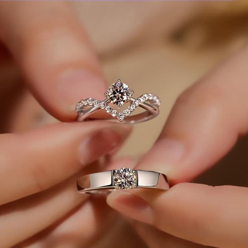 Coronation of Love, Couple New Four Claw Moissanite Diamond Ri, Men's and Women's 1 Carat Crown Open Pair